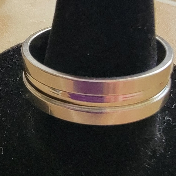 NEW Titanuim Steel Mens Ring. - Picture 1 of 2